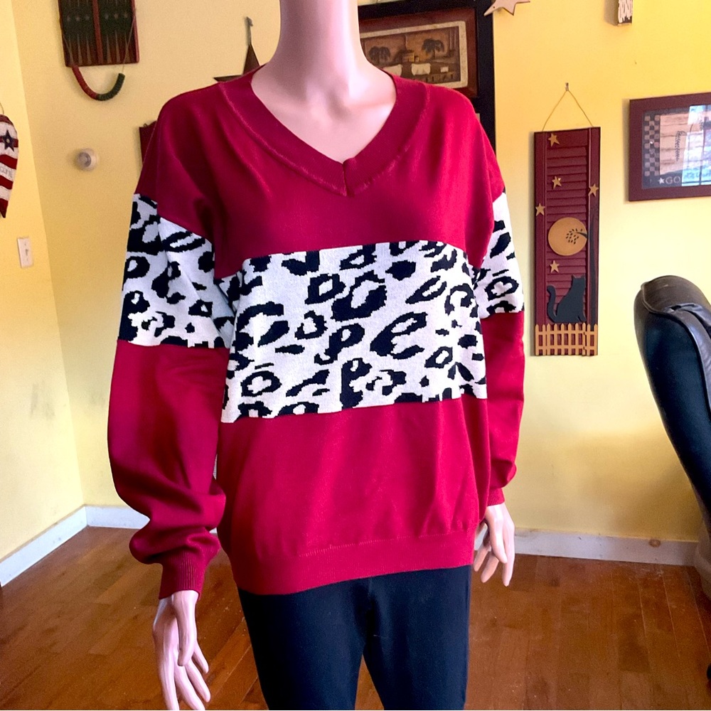 Red Leopard Print Women's Sweater